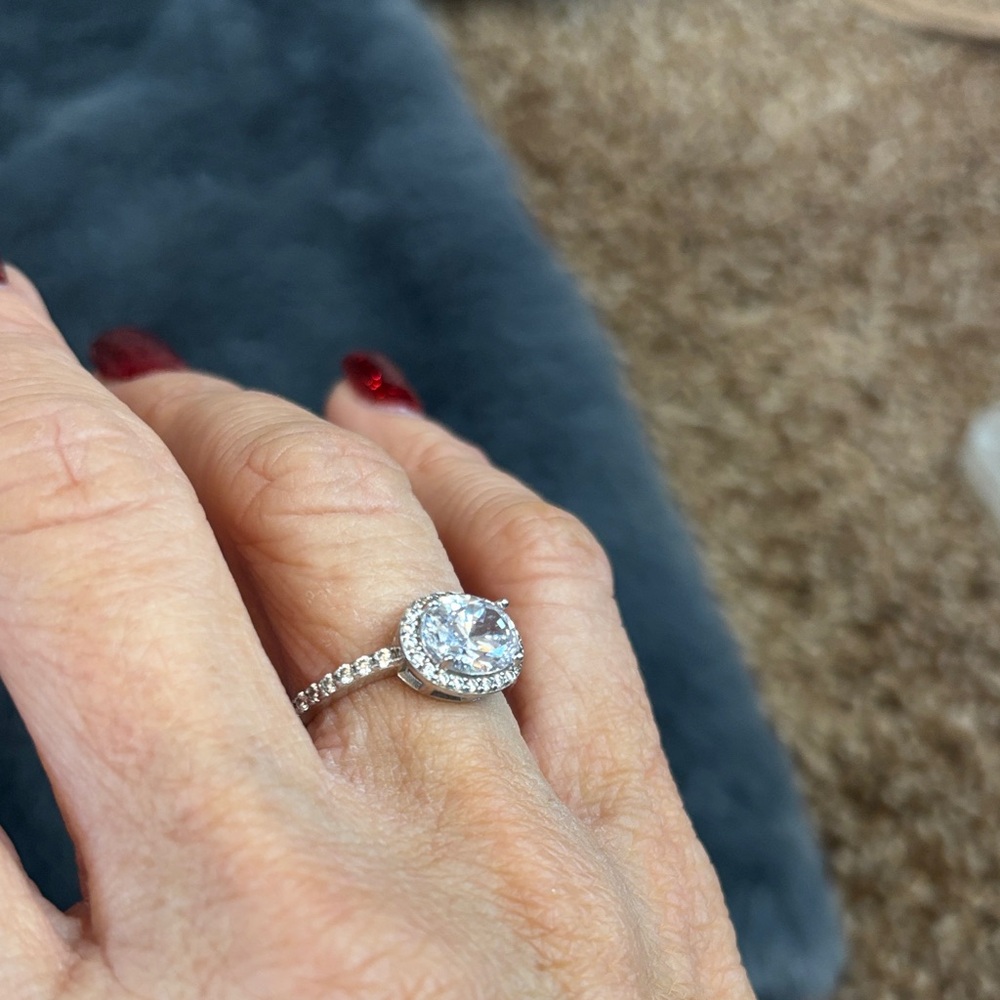 Diamonique Silver Ring with Sparkling Clear Gem - Picture 5 of 7